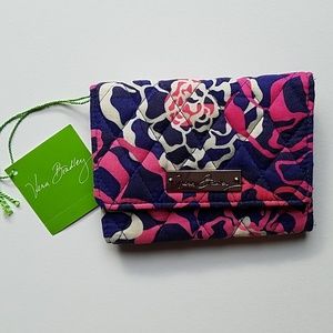 Vera Bradley Petite Trifold Wallet Katalina Pink💖